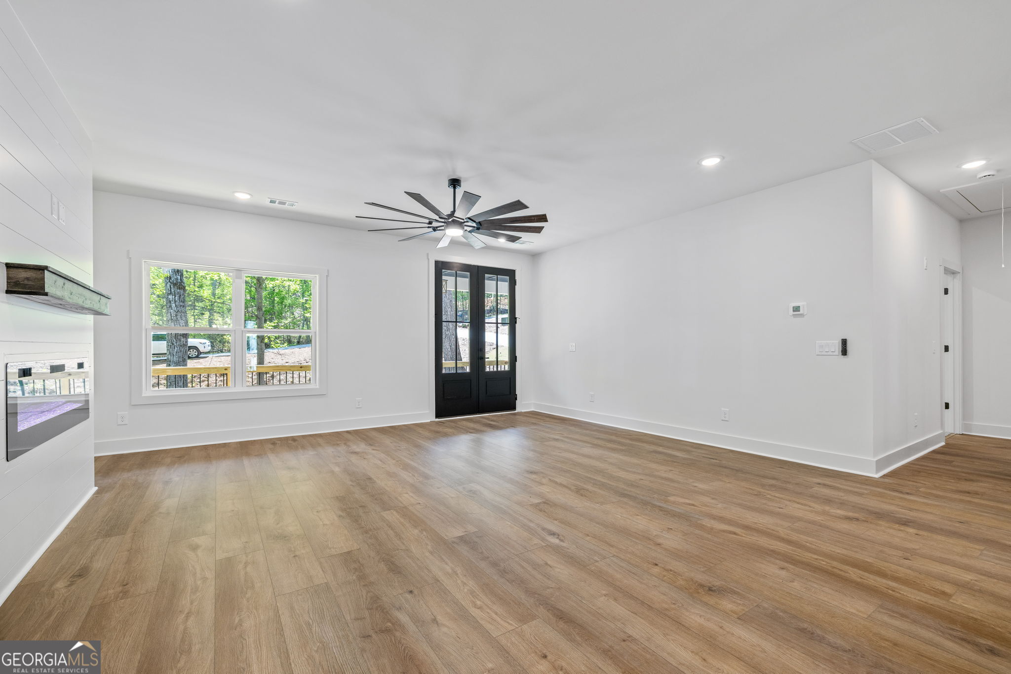 122 Planters Pointe Drive Property Photo 8