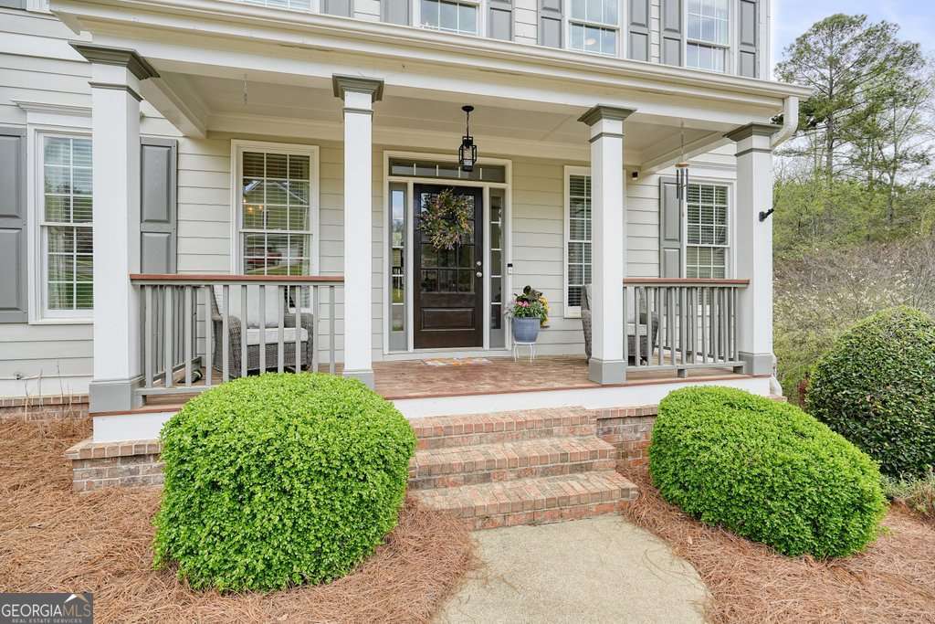 603 Redcoat Circle Property Photo 5