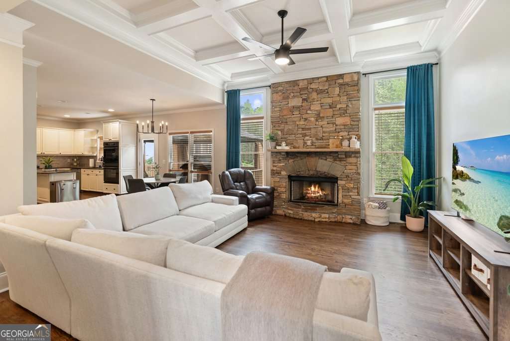 603 Redcoat Circle Property Photo 18