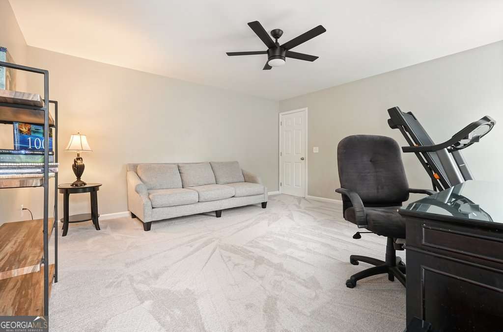 603 Redcoat Circle Property Photo 44