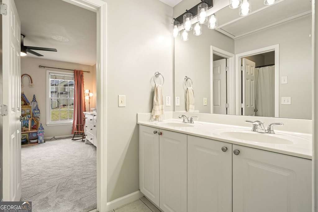 603 Redcoat Circle Property Photo 47