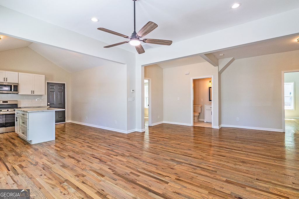 111 Ford Street Property Photo 8