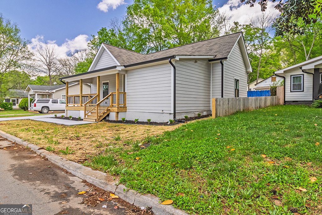 111 Ford Street Property Photo 11