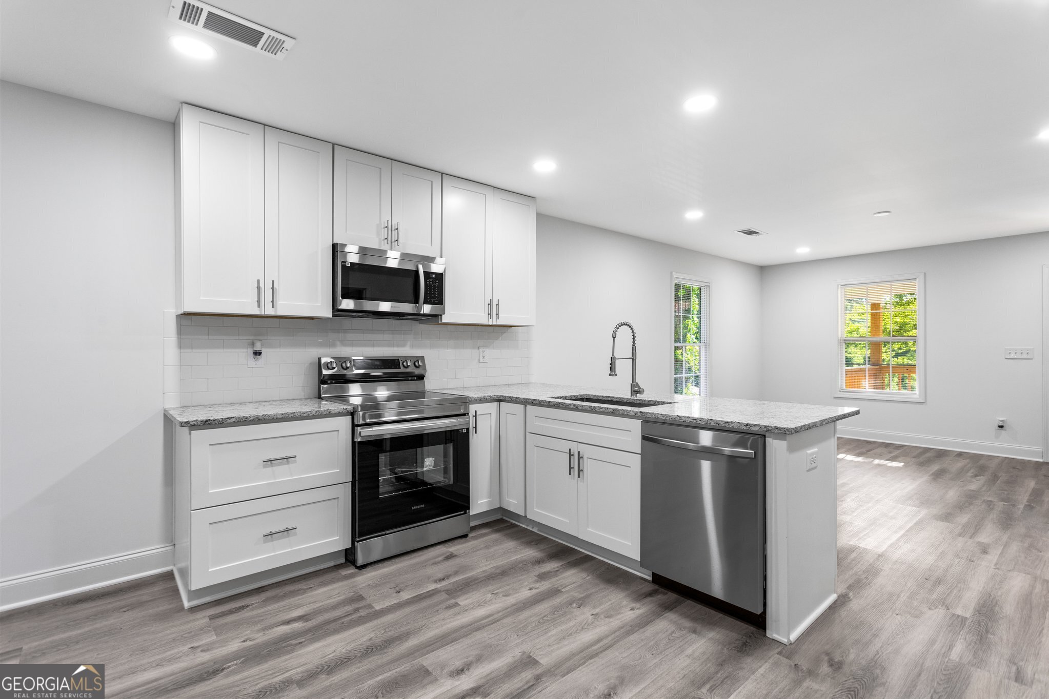 849 Wood Street Nw Property Photo 29