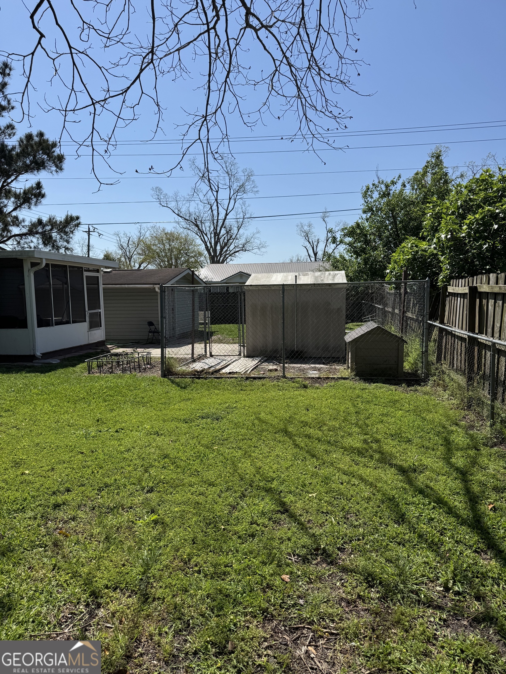 200 Union Street Property Photo 11