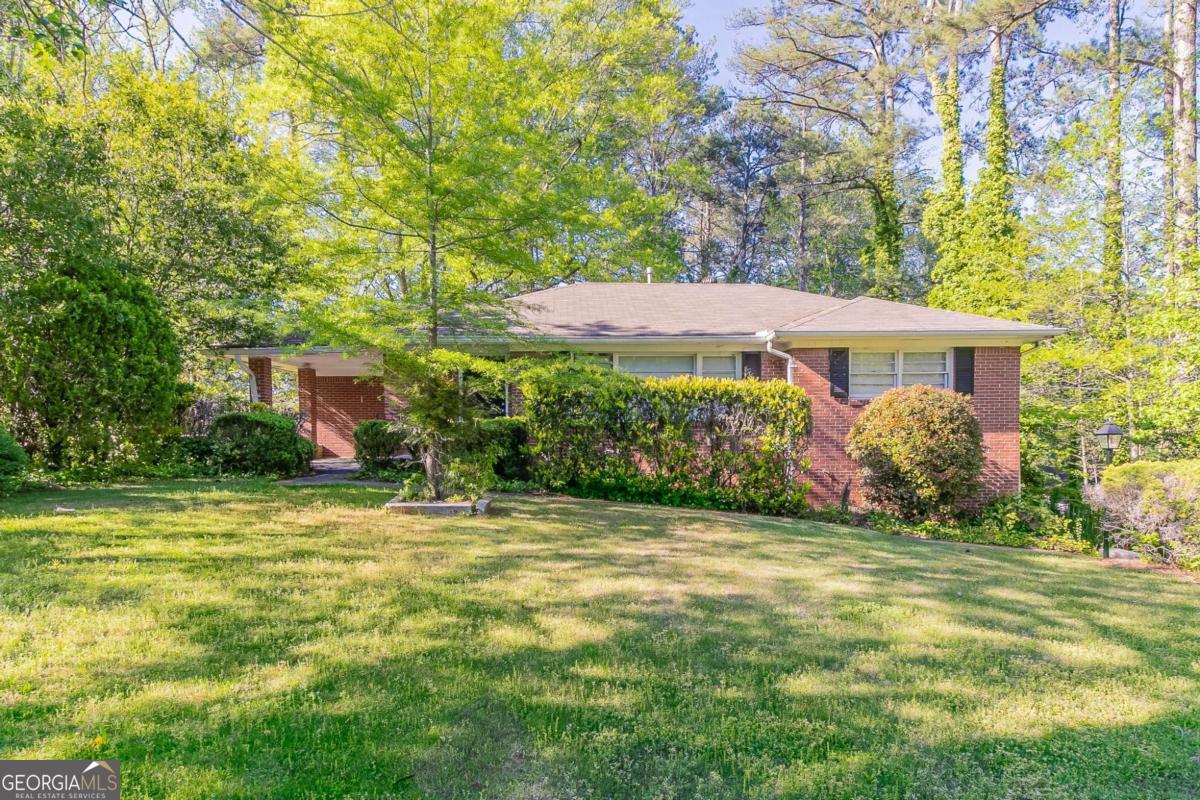 2345 Leith Avenue Property Photo 1
