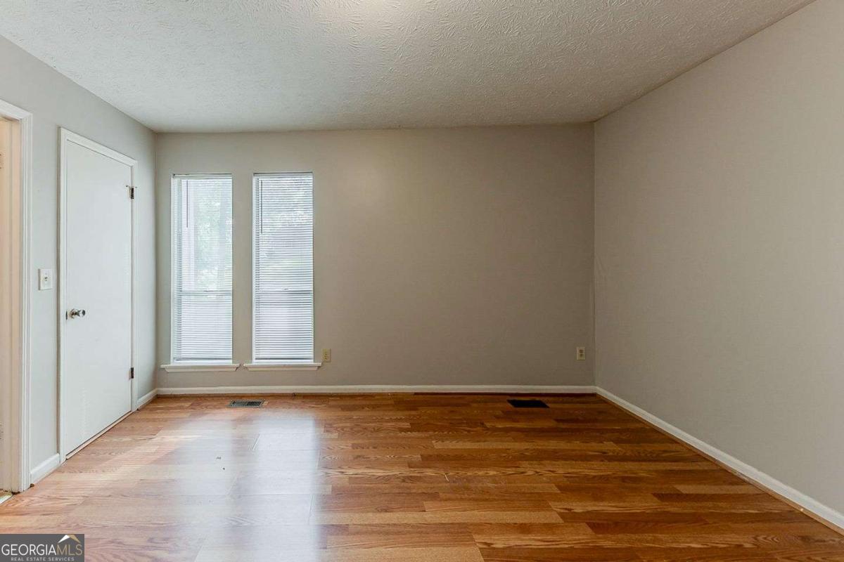5307 Jay Way Nw Property Photo 14