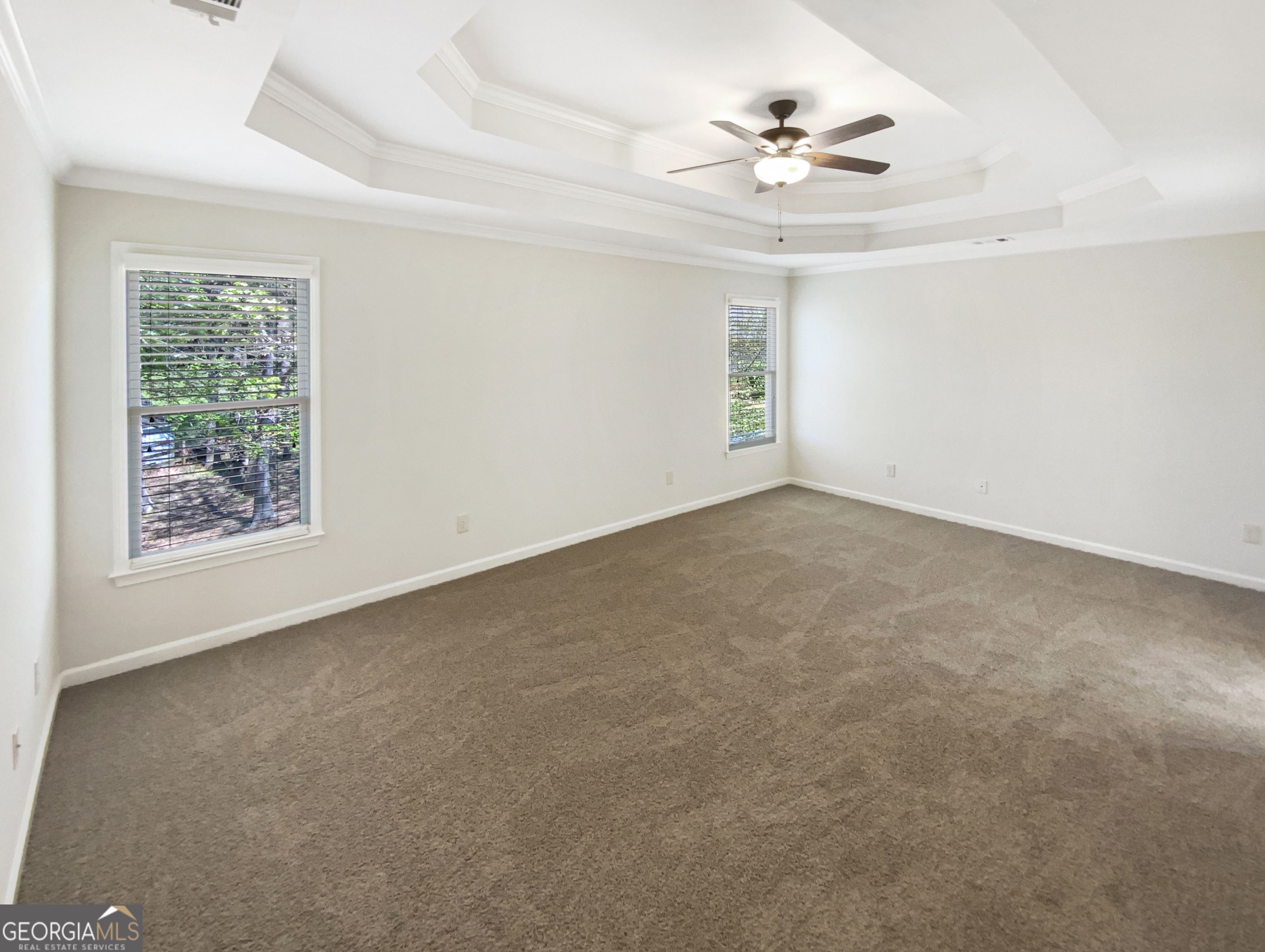 6105 Ivey Hill Drive Property Photo 5