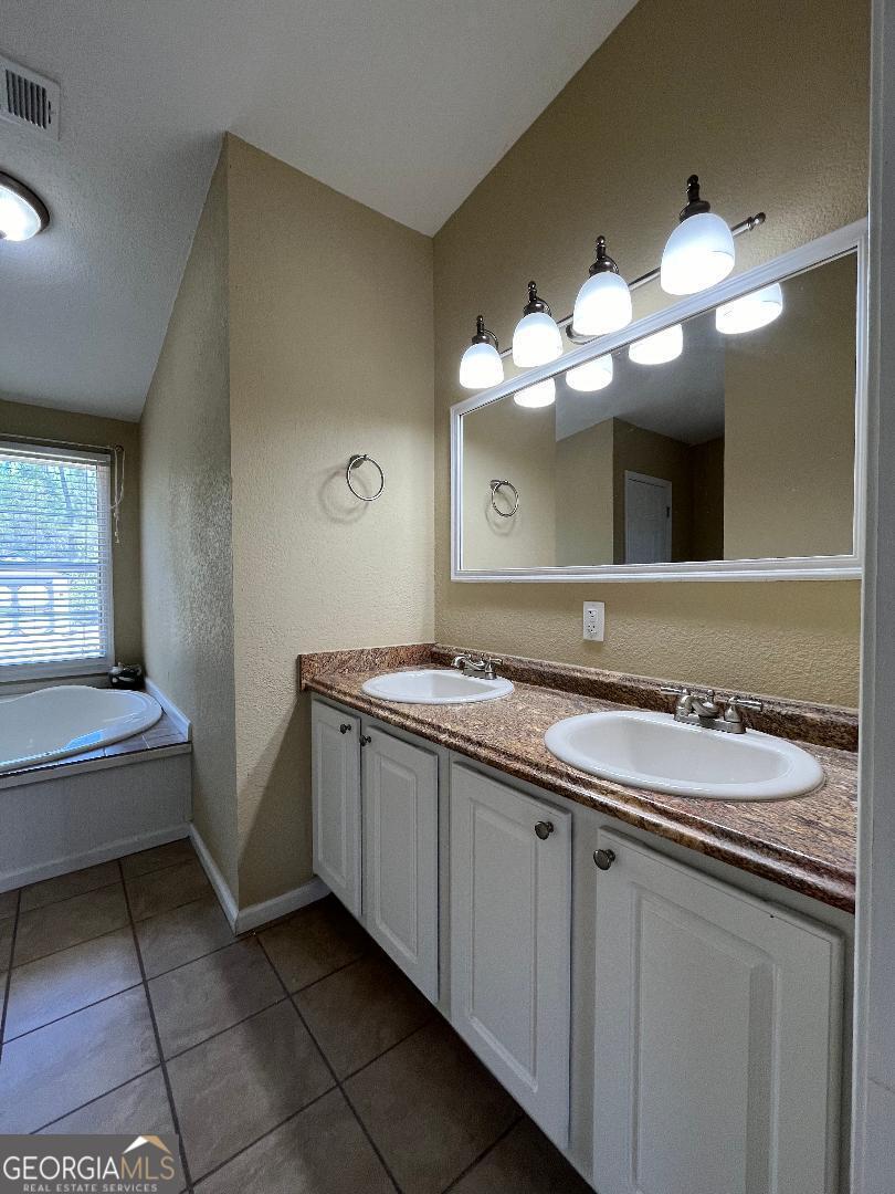 1640 Hg Miles Drive Ne Property Photo 13