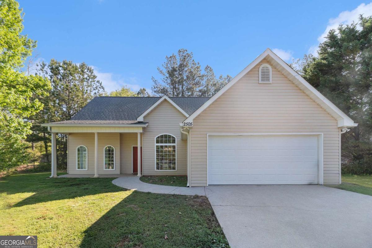 2505 Rockmart Road Property Photo 1