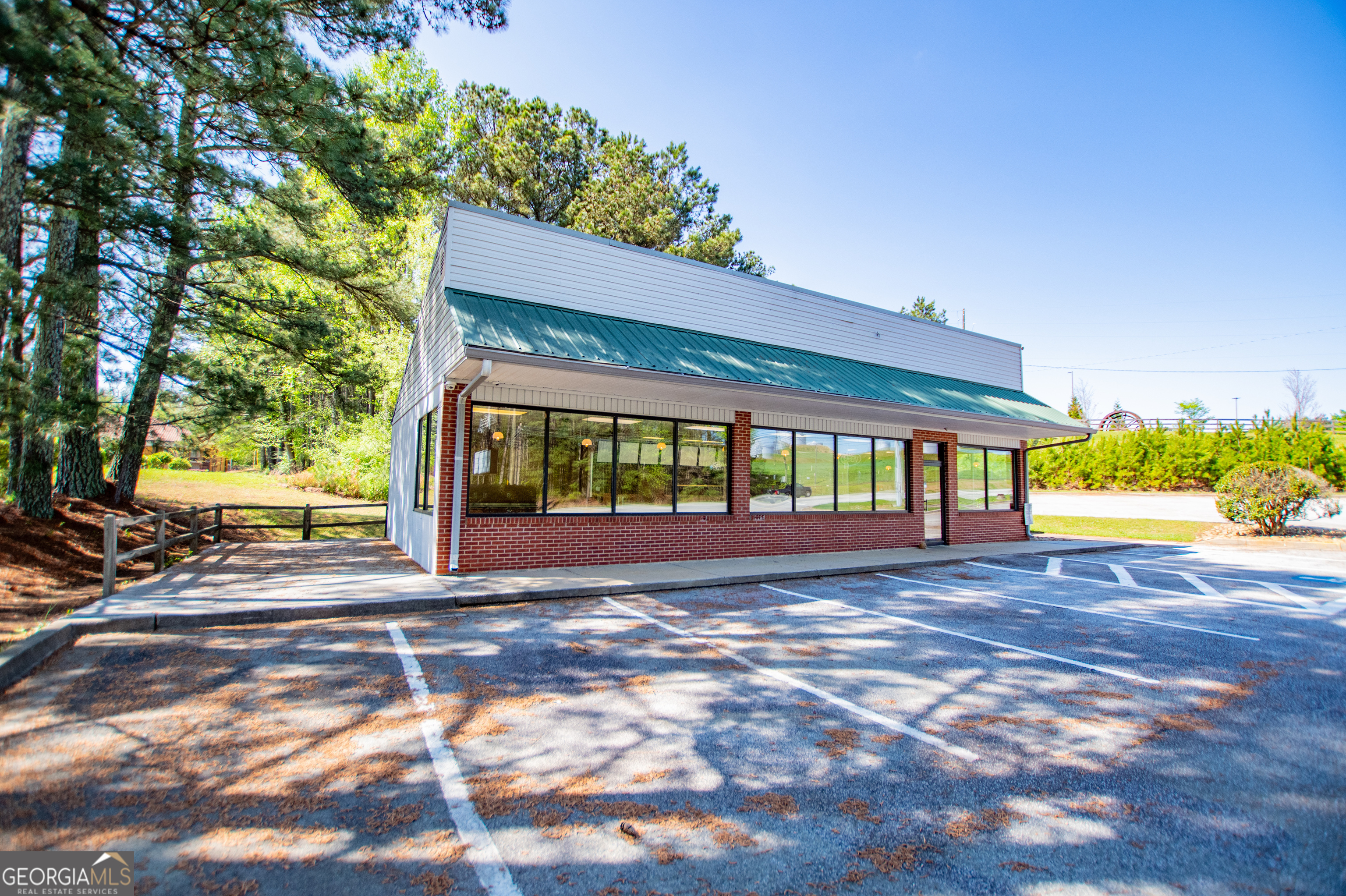 1071 Alabama Avenue Property Photo 11