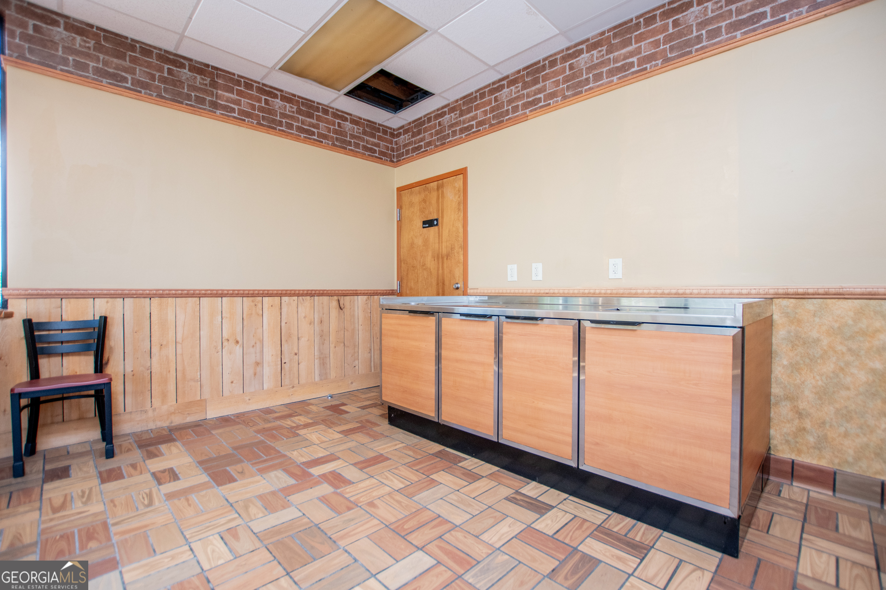 1071 Alabama Avenue Property Photo 32