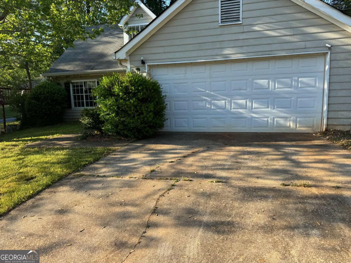 3260 Rivermist Cove Property Photo 1