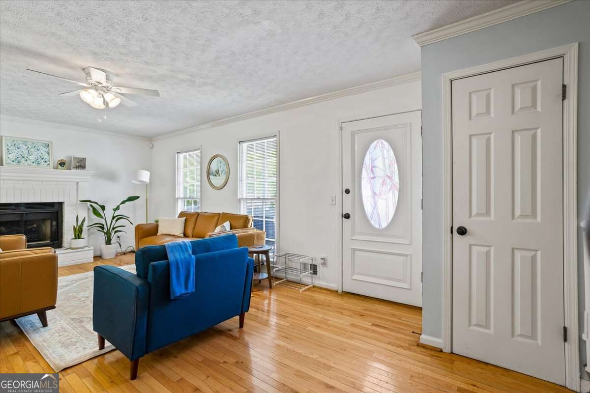2849 Fenton Place Property Photo 3