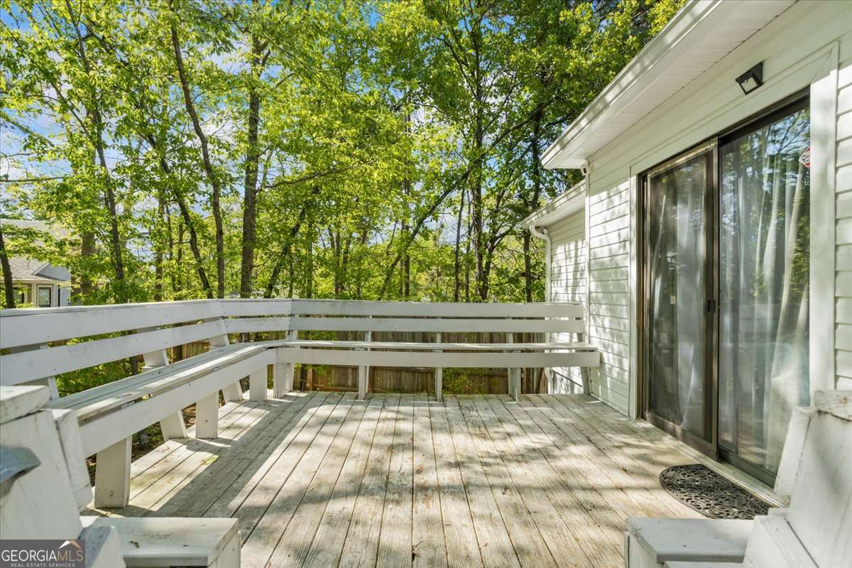 2849 Fenton Place Property Photo 24