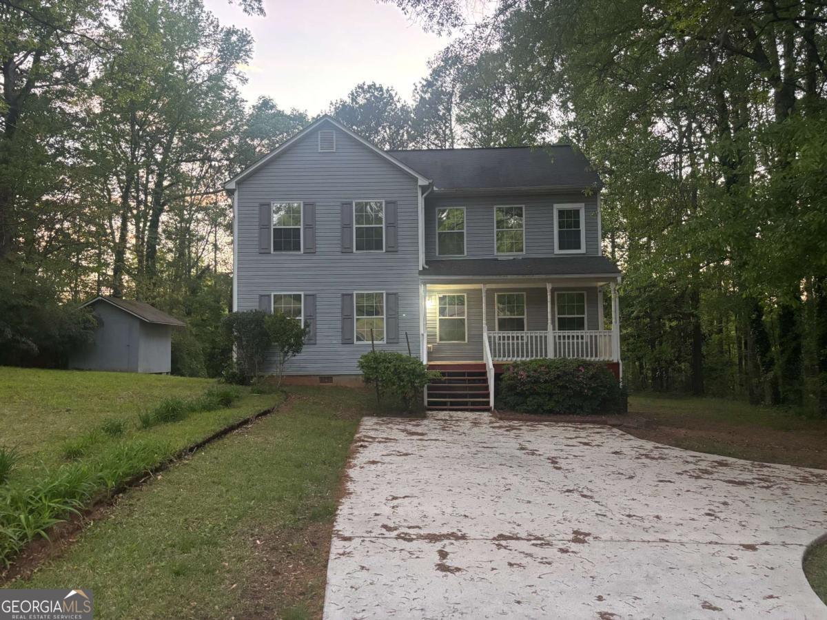691 Aberdeen Drive Property Photo 1