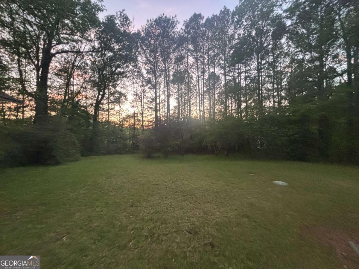 691 Aberdeen Drive Property Photo 4