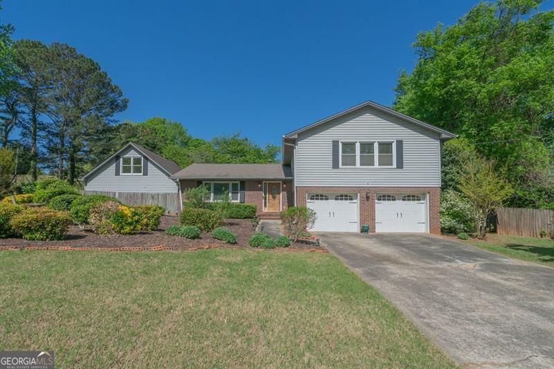 2921 Huntcliff Drive Property Photo