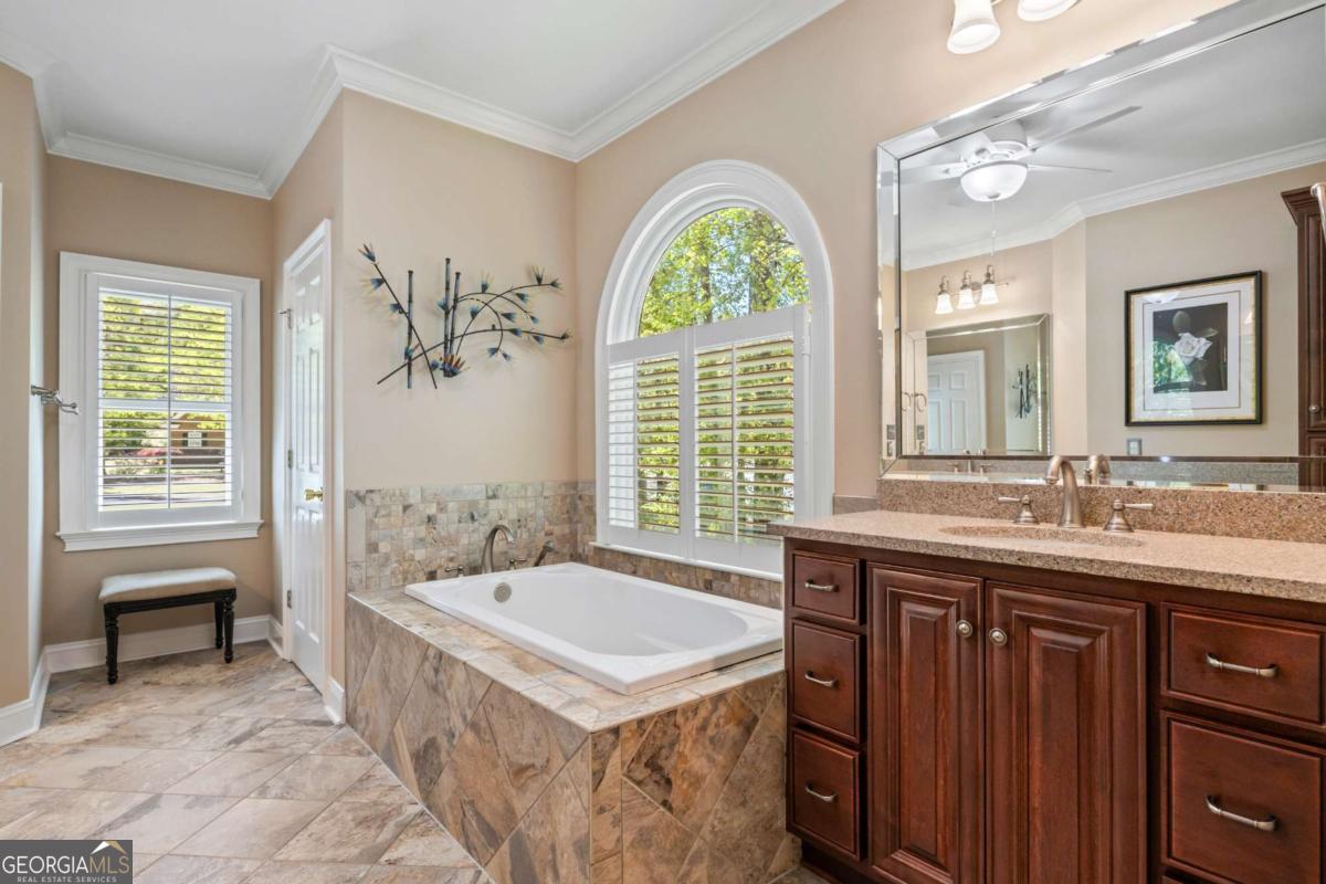 1270 Arizona Bend Property Photo 30