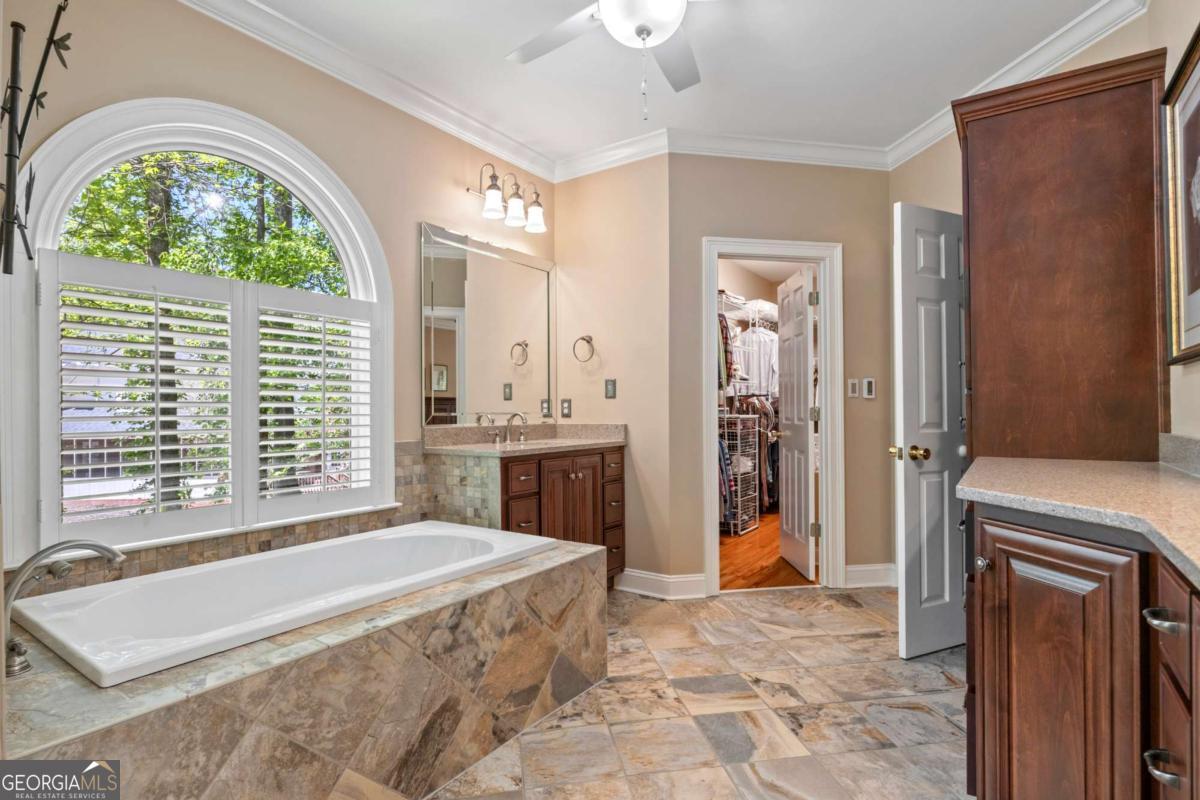 1270 Arizona Bend Property Photo 33