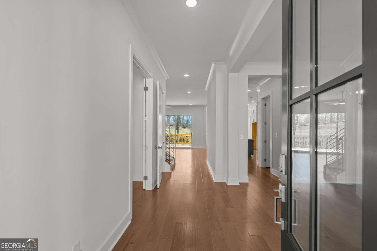 2023 Fern Mountain Lane Property Photo 4