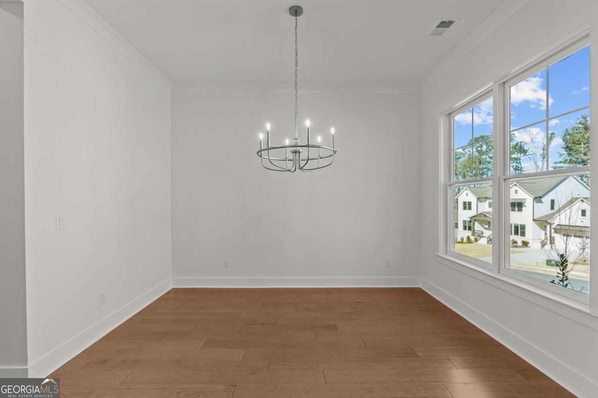 2023 Fern Mountain Lane Property Photo 5