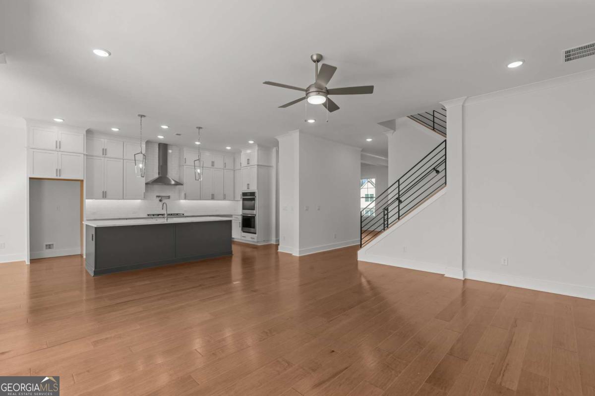 2023 Fern Mountain Lane Property Photo 15