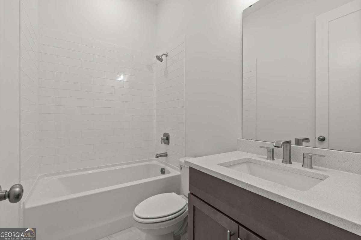 2023 Fern Mountain Lane Property Photo 24