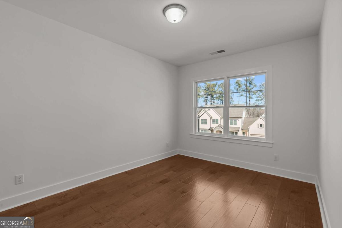 2023 Fern Mountain Lane Property Photo 27