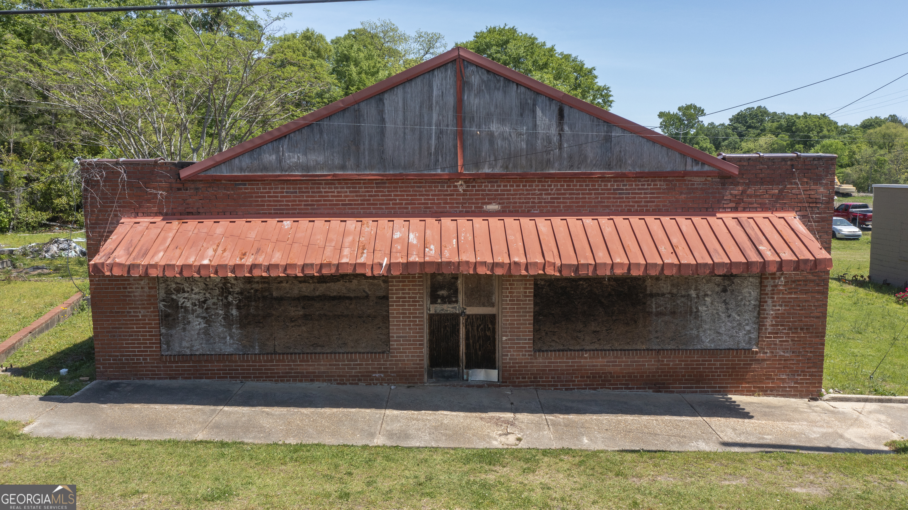 415 Dromedary Street Property Photo 1