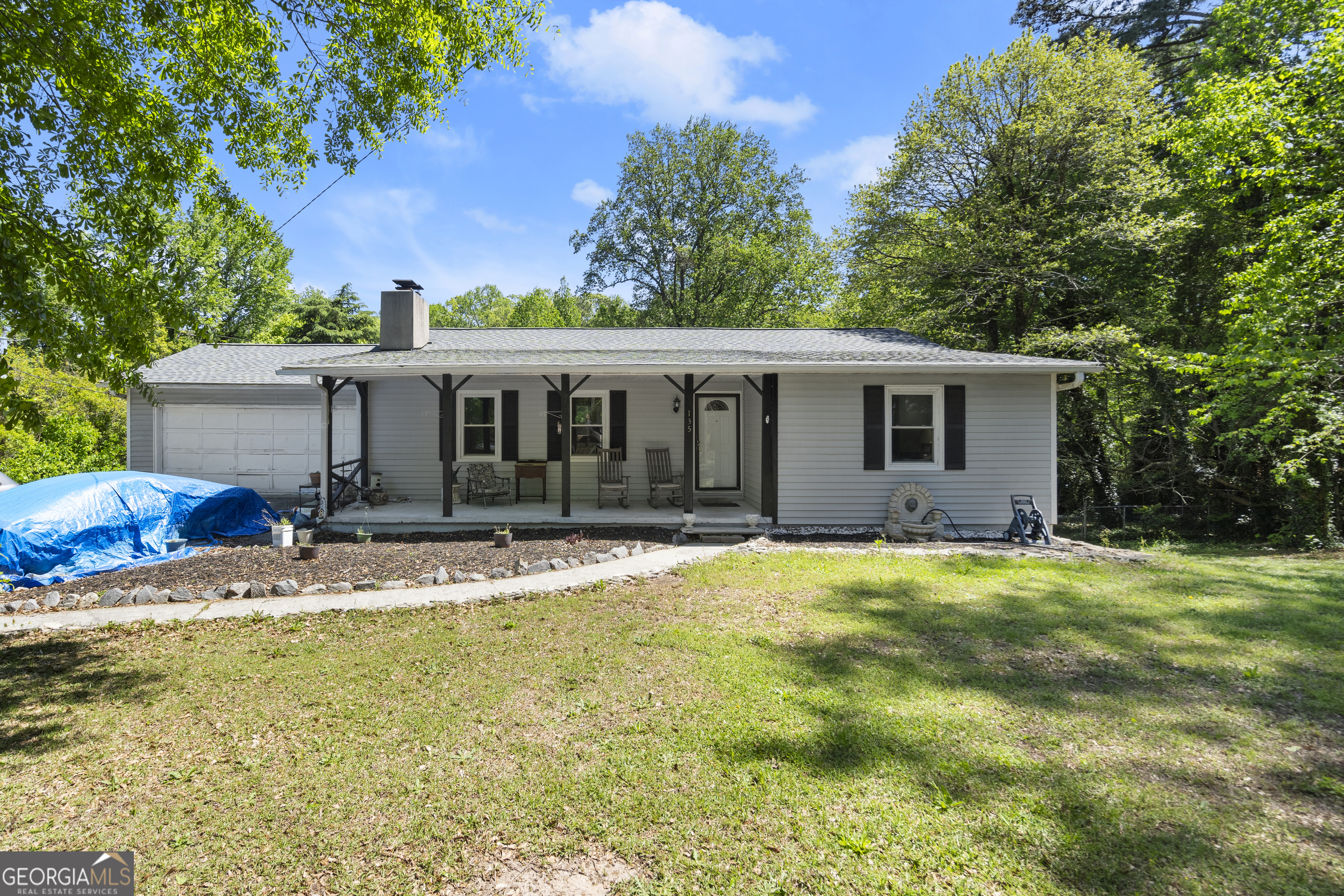 135 Longview Road Property Photo 1