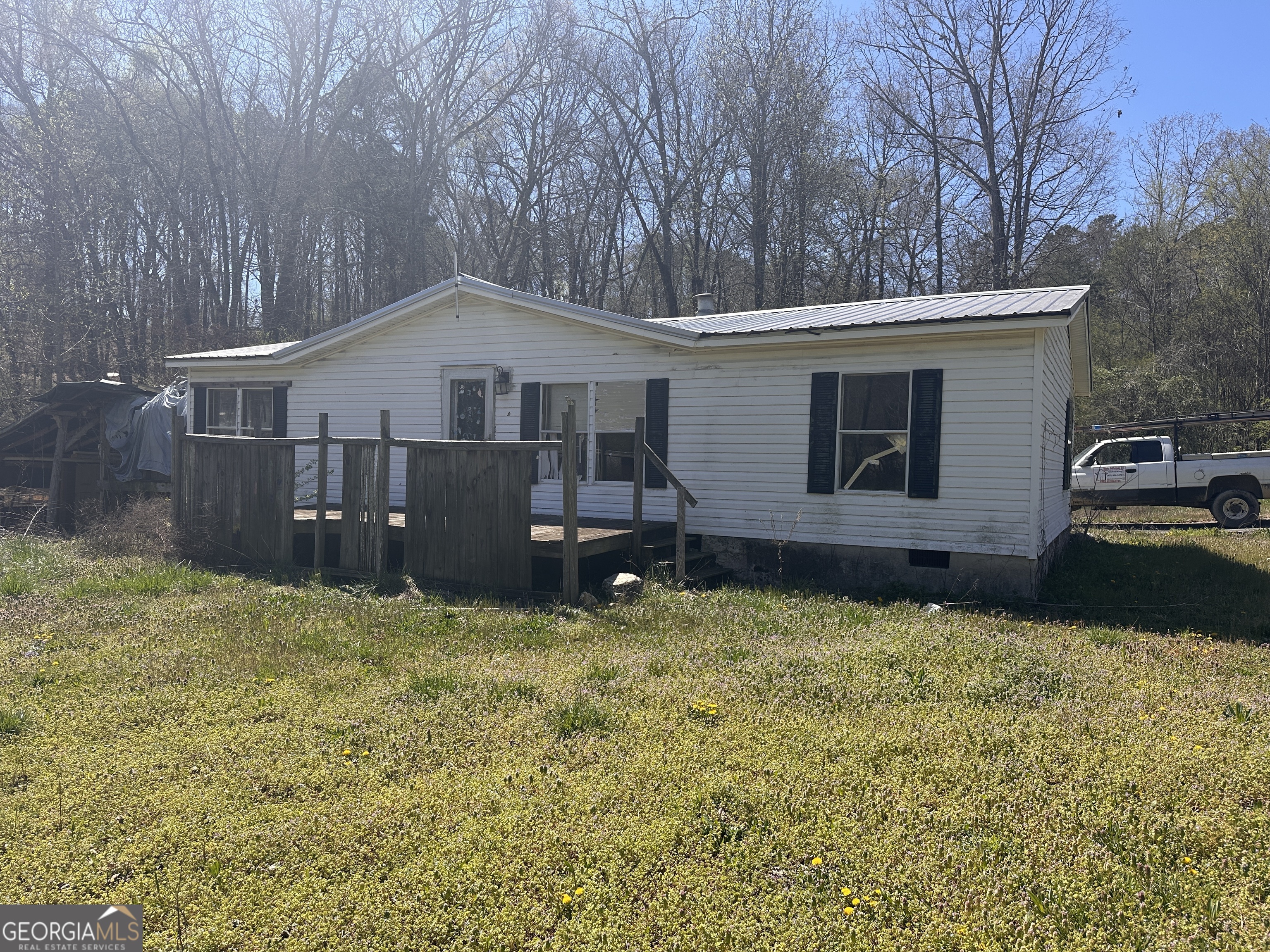 3001 Chase Drive Property Photo