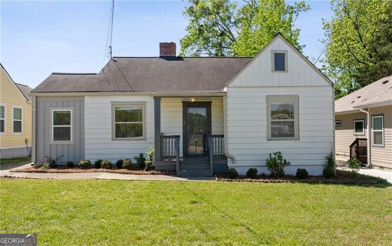 1560 Temple Avenue Property Photo 1