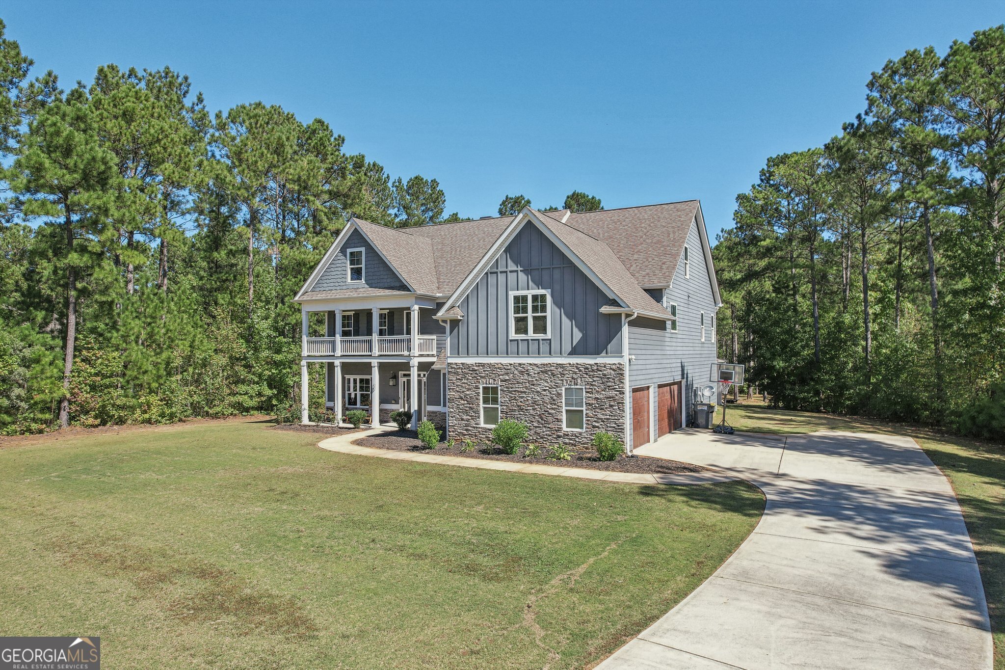 55 Fox Hall Crossing E Property Photo 57