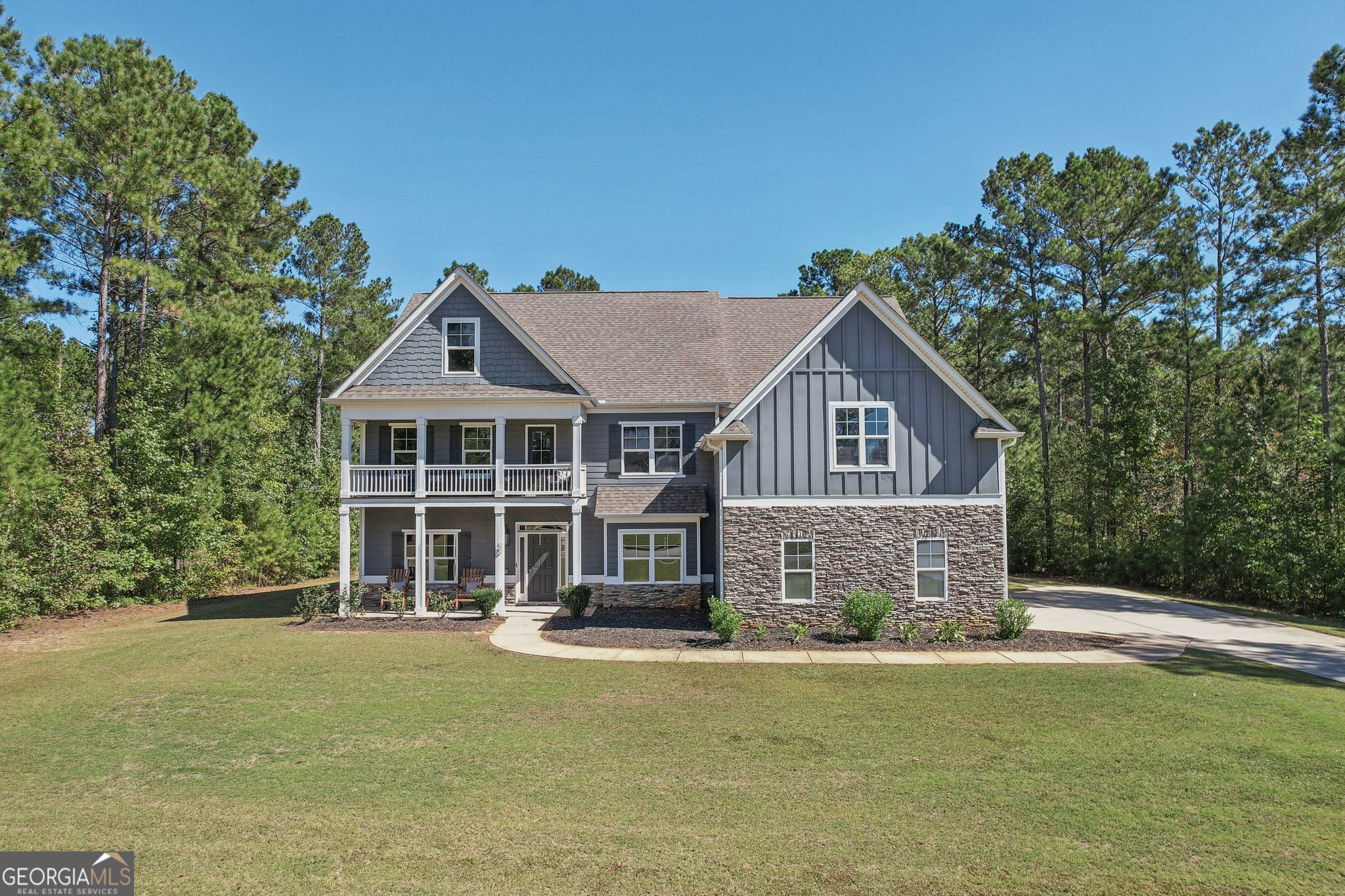 55 Fox Hall Crossing E Property Photo 58