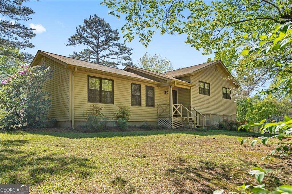 2062 Skyhawk Lane Property Photo 1
