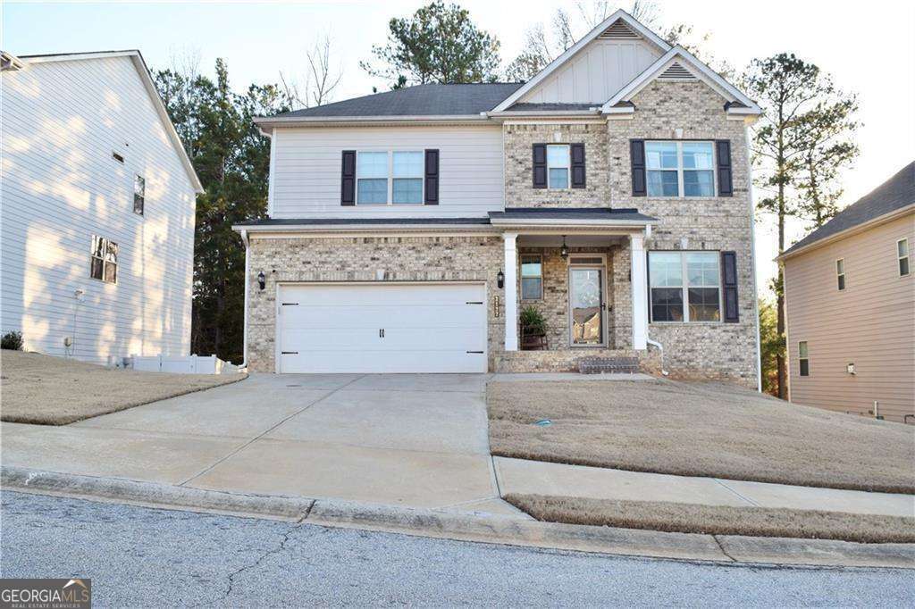 2127 Dodson Woods Drive Property Photo 1
