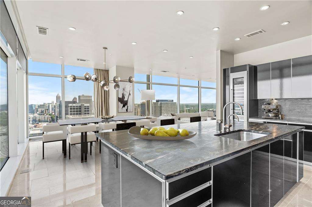 45 Ivan Allen Jr Boulevard Nw # 2602 Property Photo