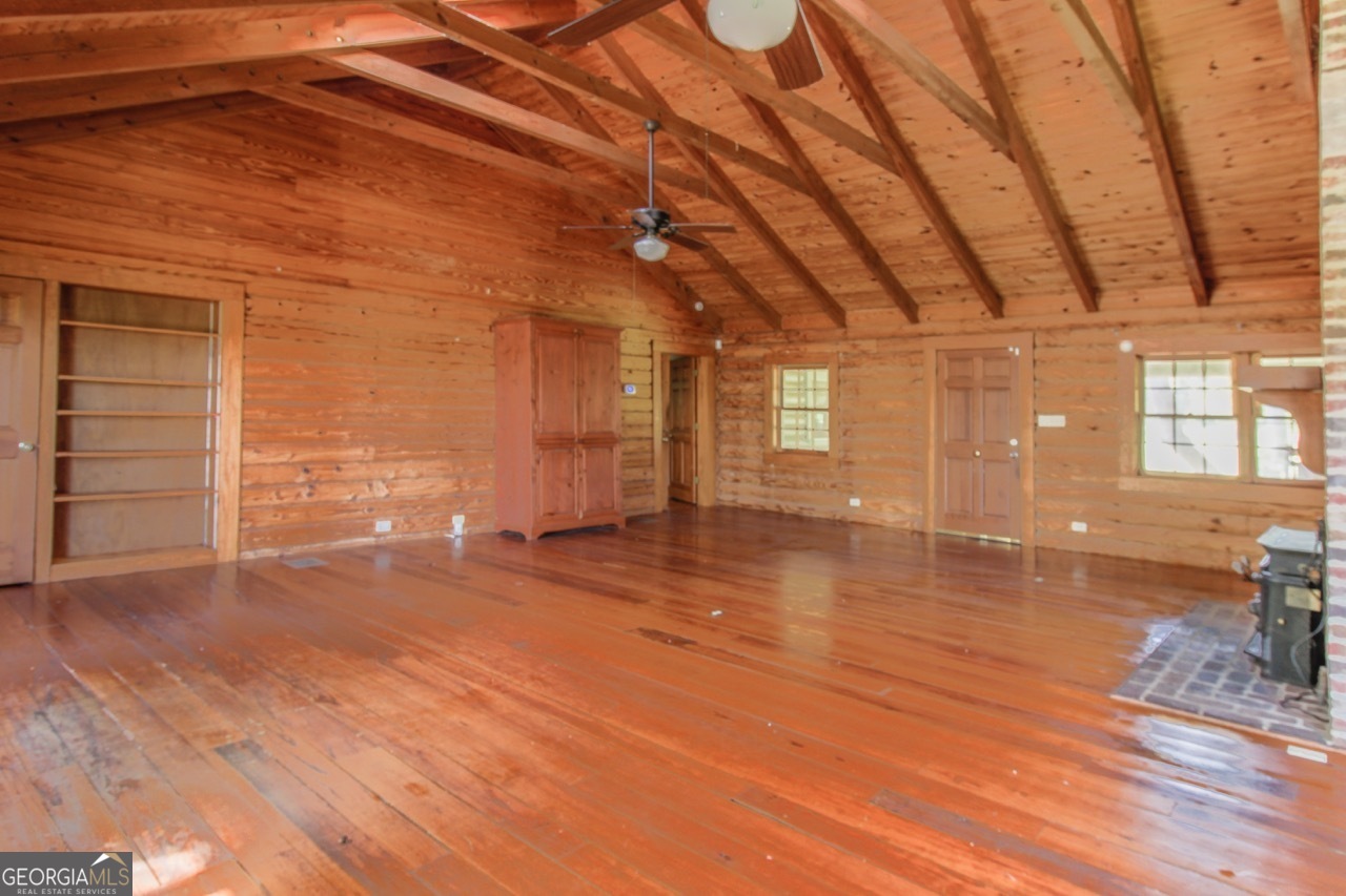 1600 Campbell Drive Property Photo 11