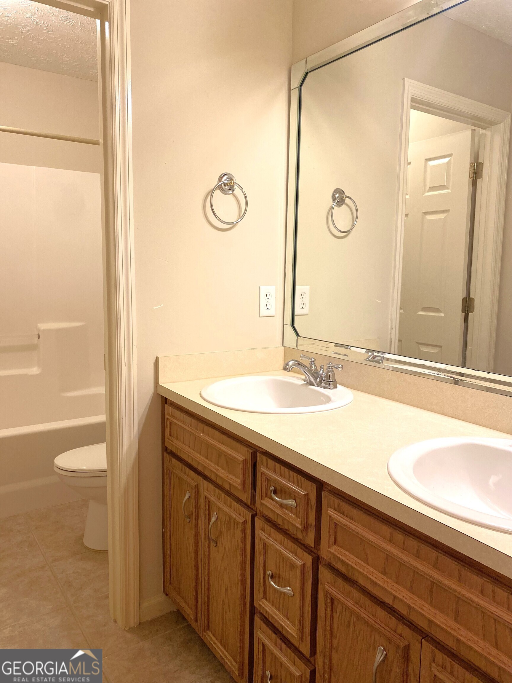 6008 Walters Loop Property Photo 16