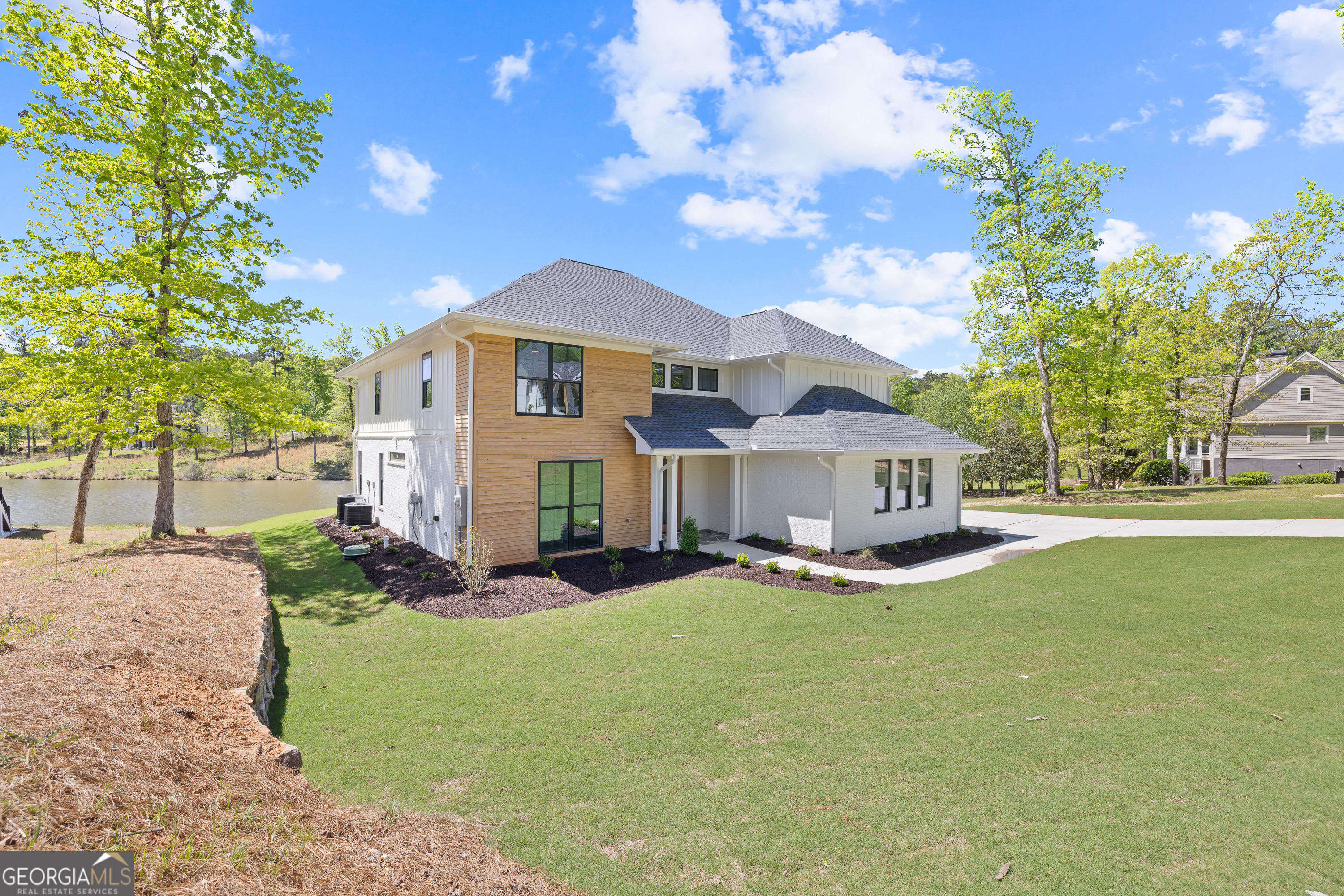 1270 Glen Eagle Drive Property Photo