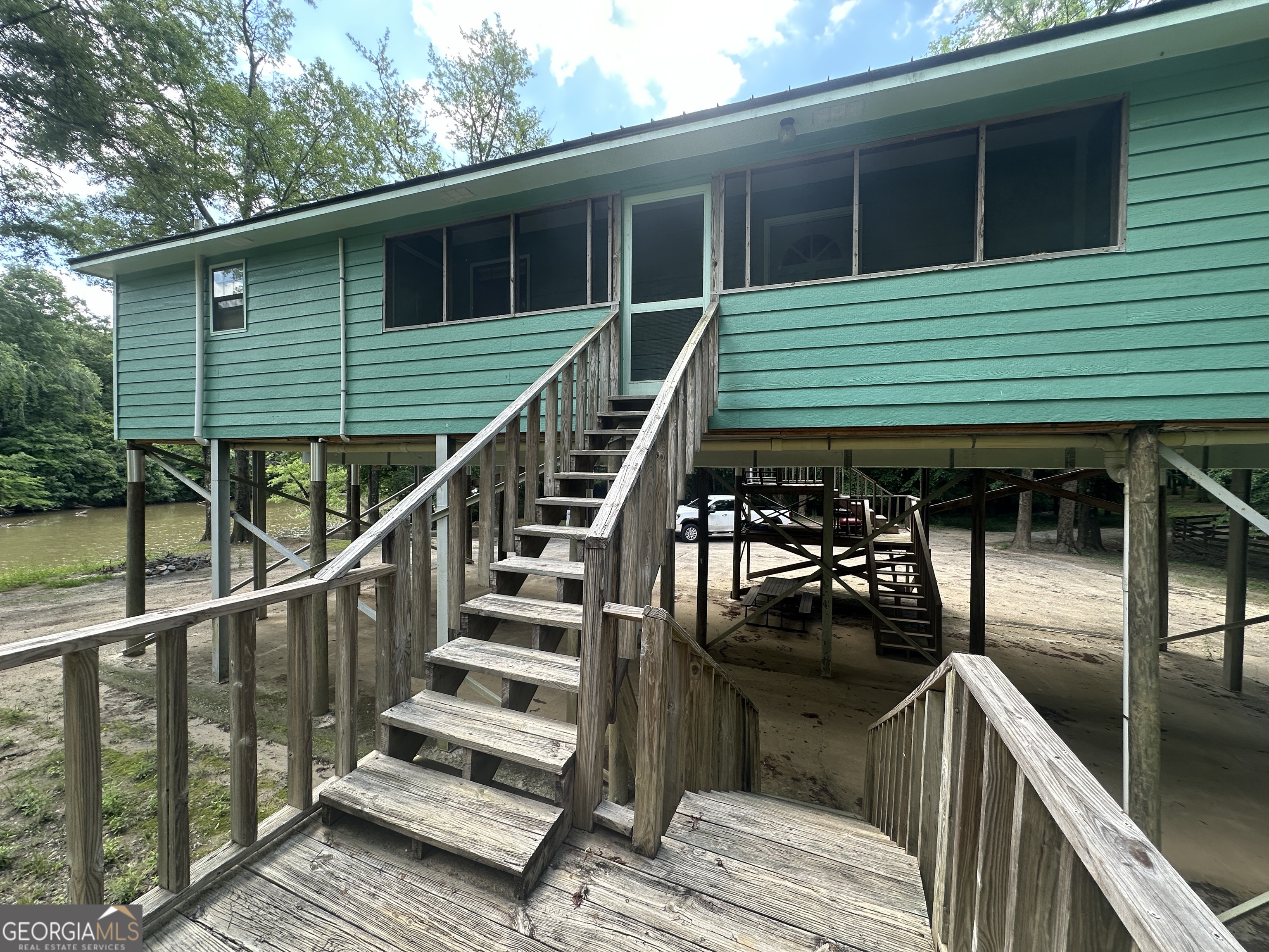 131 River Cove Road Property Photo 2