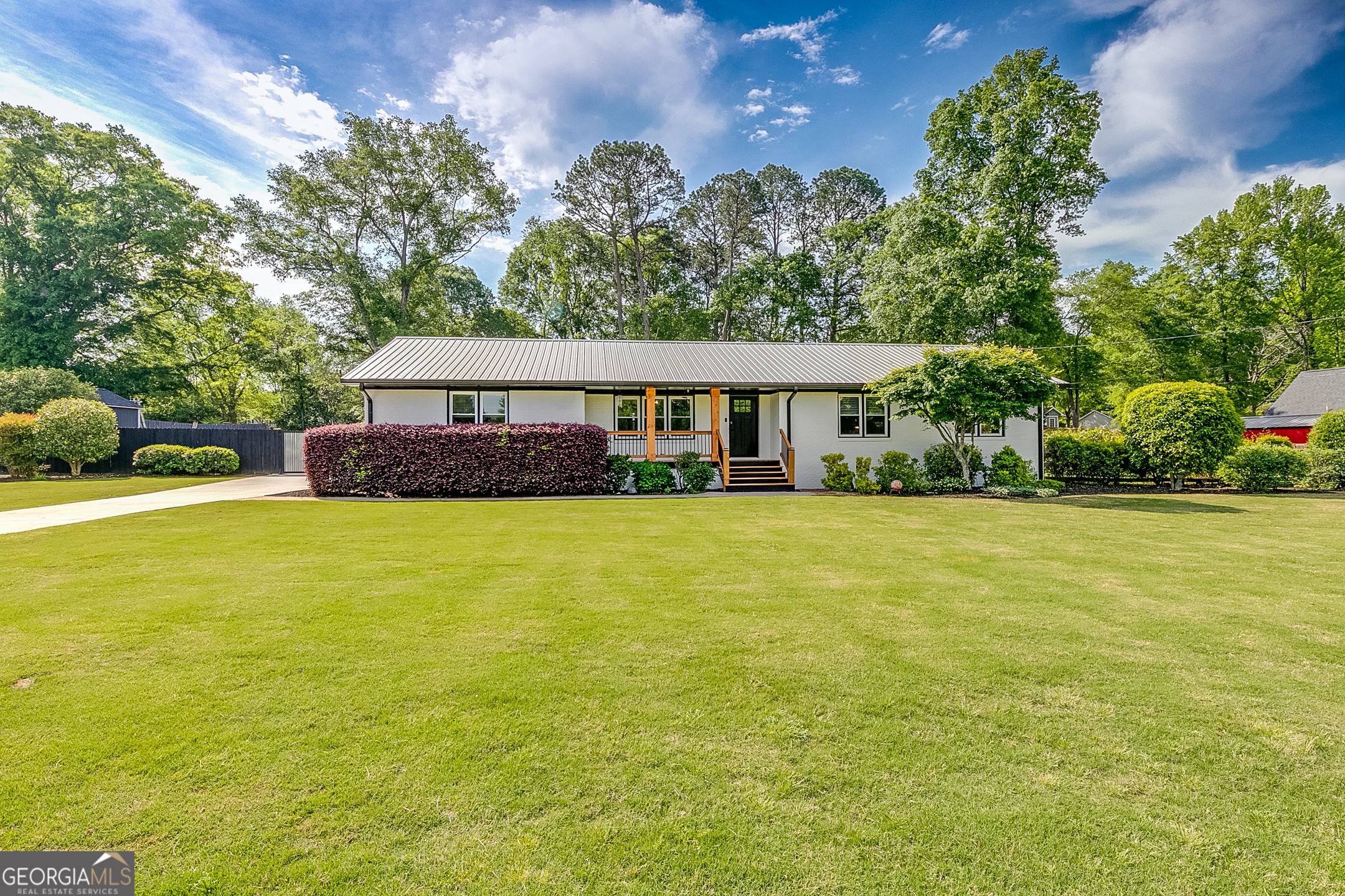 17 Spring Circle Property Photo 1