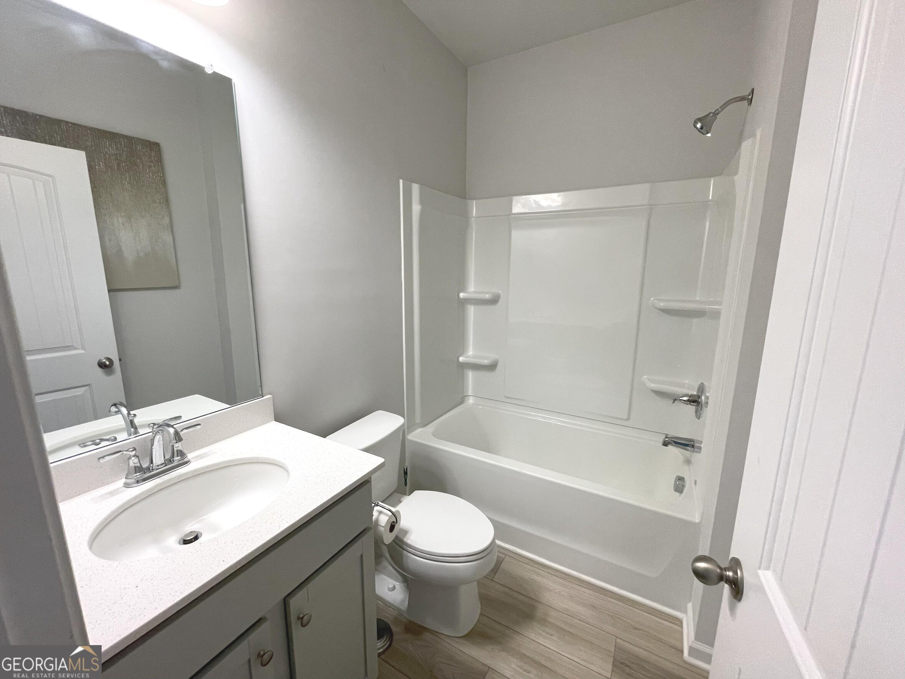 169 Cabin Way Property Photo 9