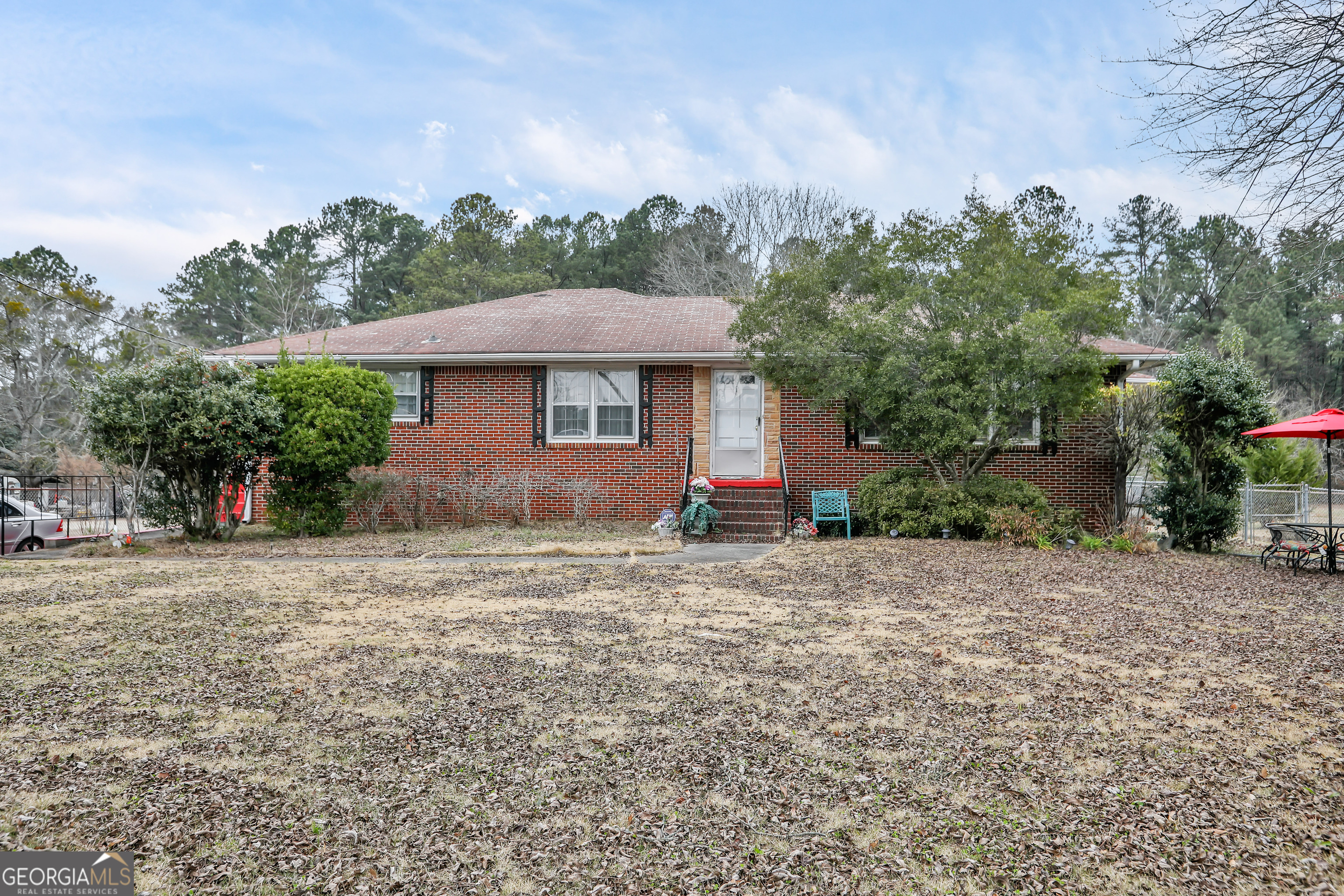 1253 Highway 138 Sw Property Photo 1