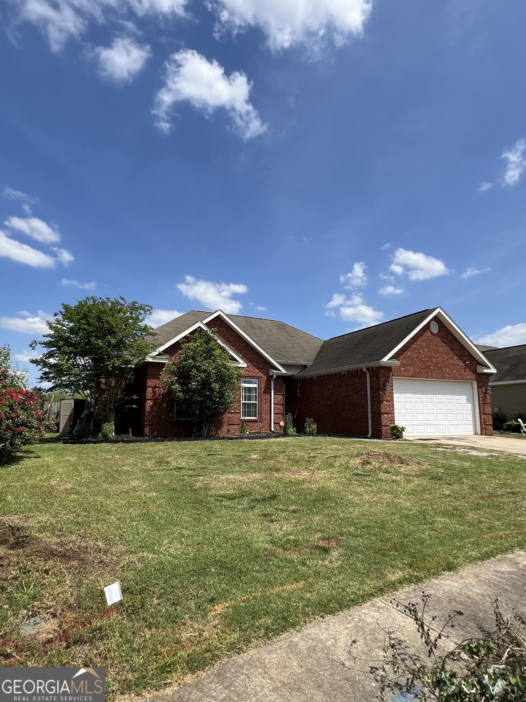 206 Faybrook Drive Property Photo