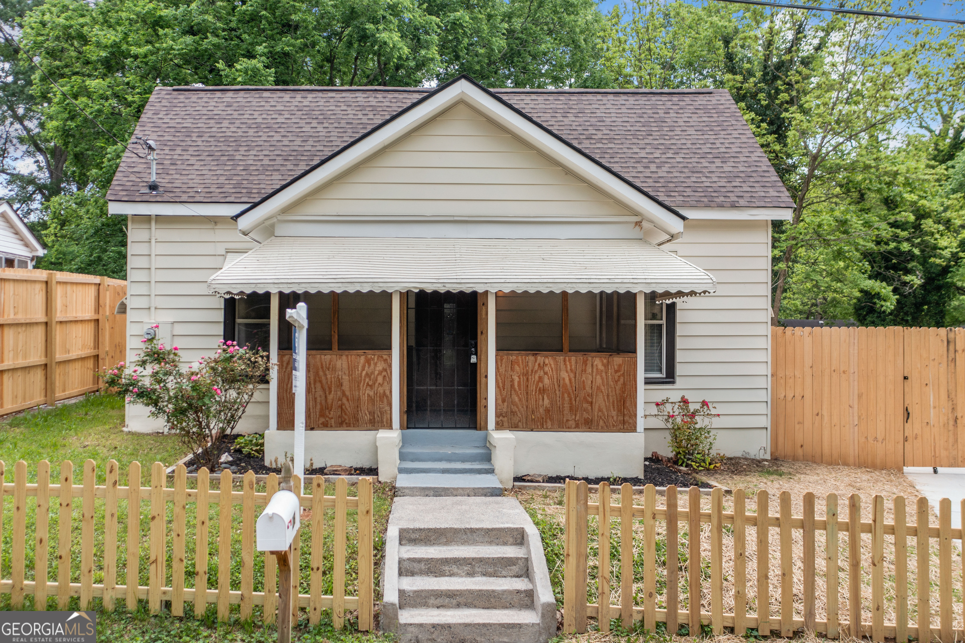 26 Walker Street Property Photo 2