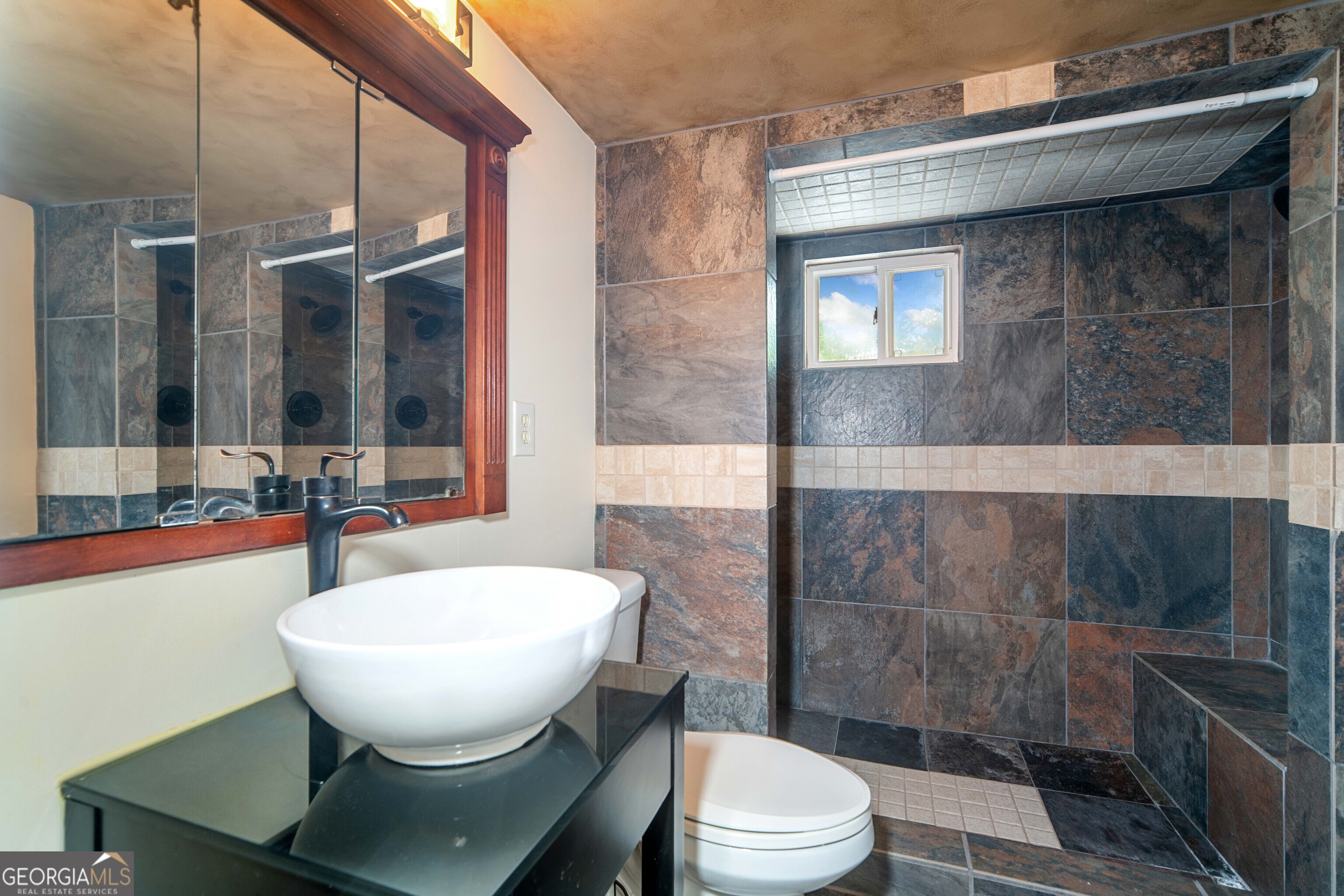 26 Walker Street Property Photo 5