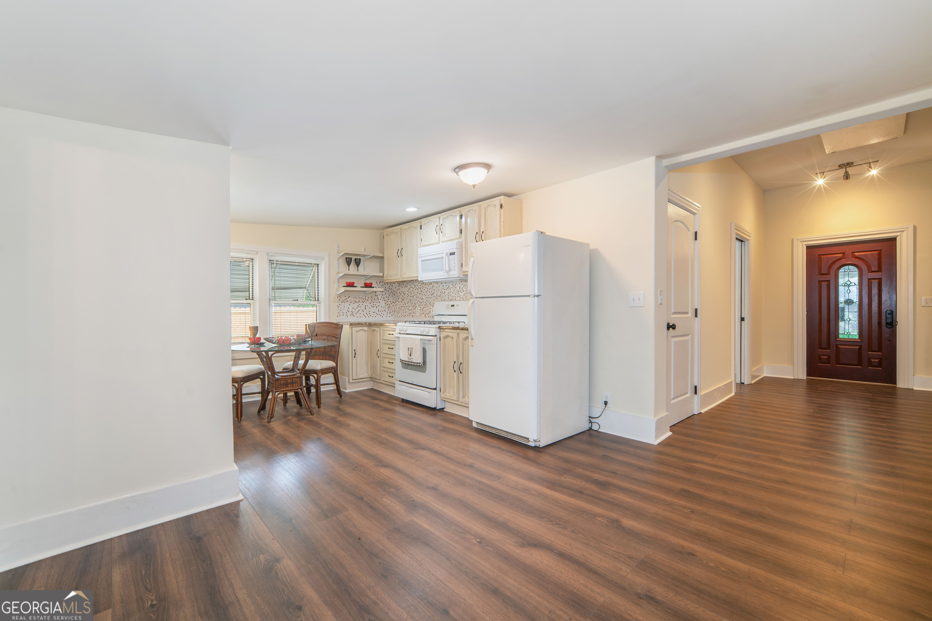 26 Walker Street Property Photo 6
