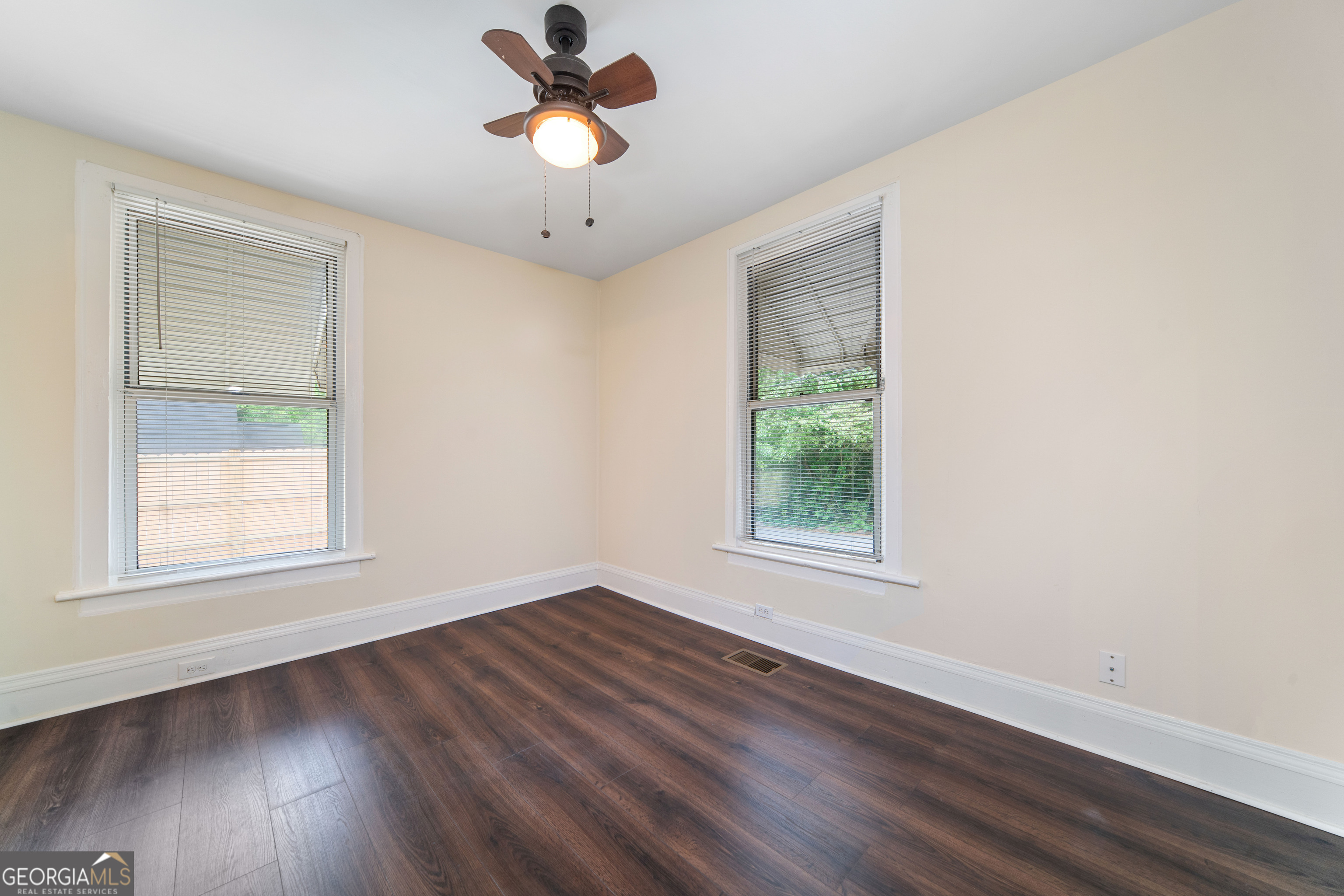 26 Walker Street Property Photo 13